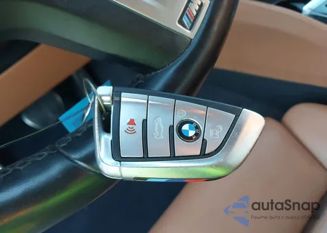 2018 BMW M550I xDrive z USA, uszkodzony, nr VIN WBAJB9C52JB286933